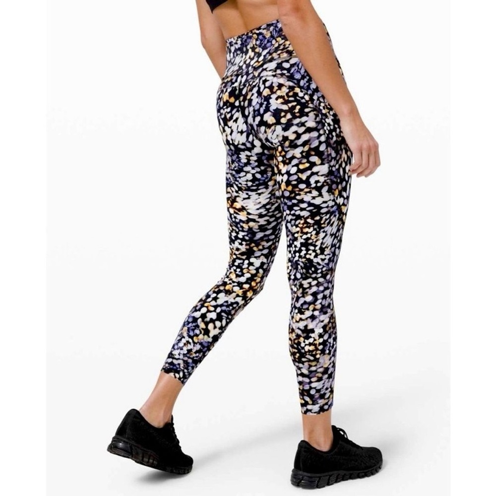 Lululemon Speed Up Tight 28" *Full-On Luxtreme Size 2